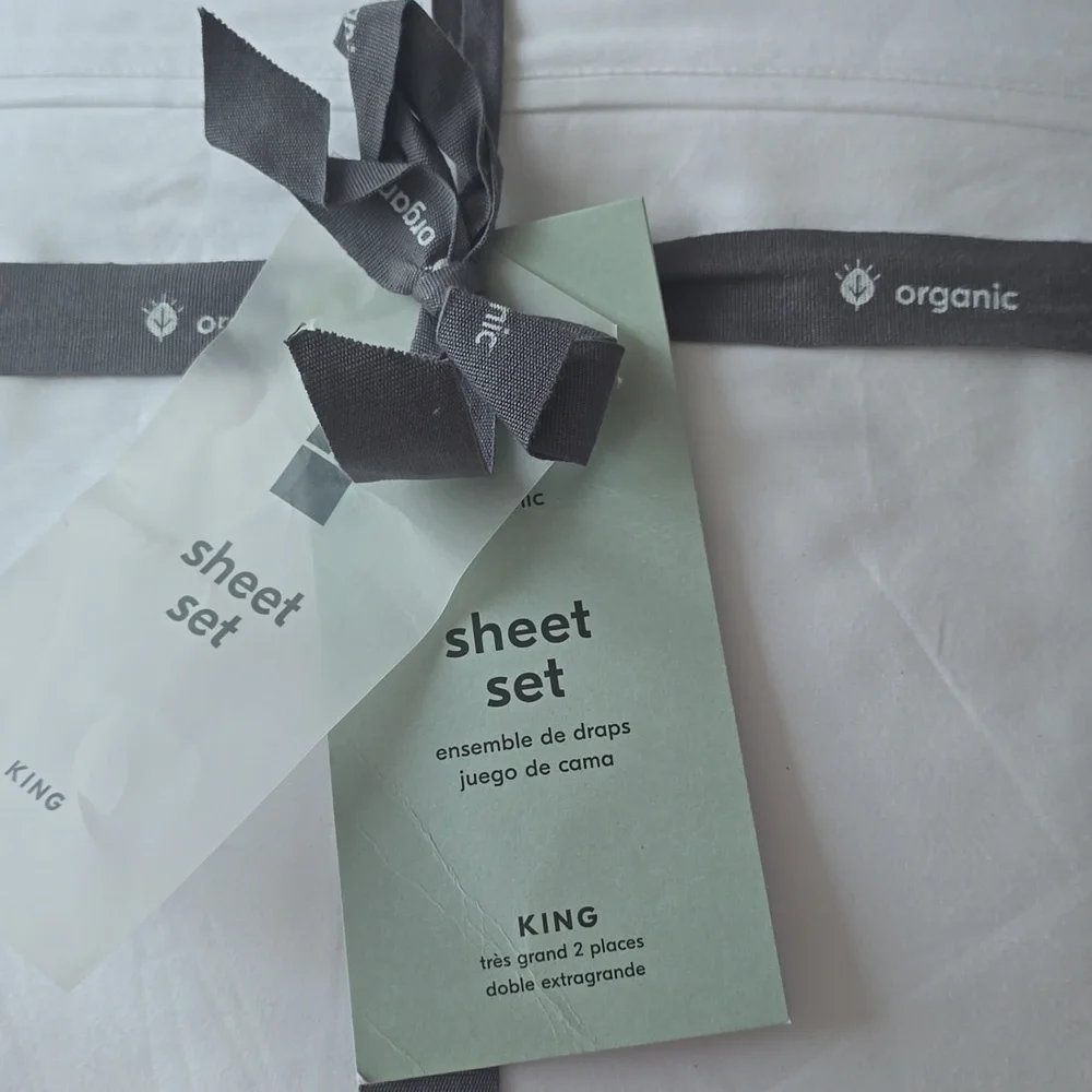 Luxury White Sheet Set 400-Thread-Count Sateen Wide Hem,King  & Queen, $189.00US